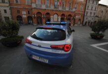 Foligno, beccata dalla polizia con hashish ed eroina: 23enne finisce in carcere