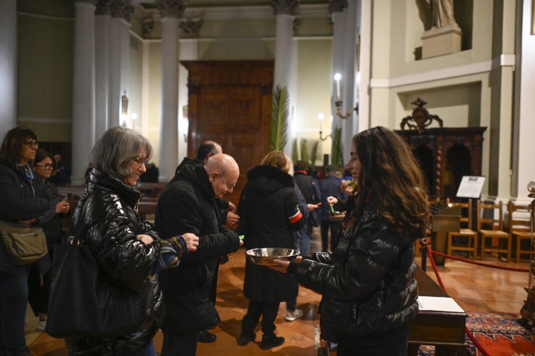 Il Cammino dietro la Croce, Pasqua 2024 (foto Alessio Vissani)