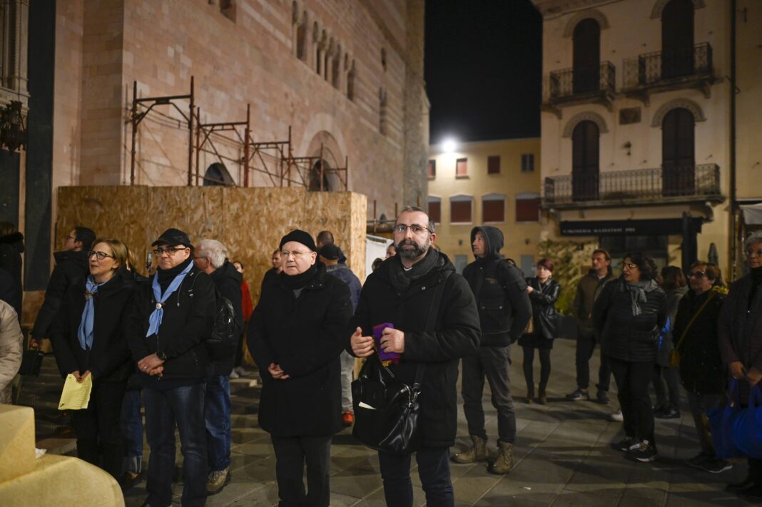 Il Cammino dietro la Croce, Pasqua 2024 (foto Alessio Vissani)