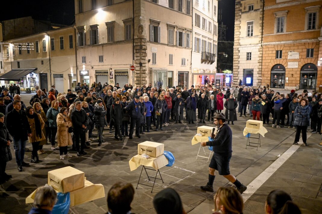 Il Cammino dietro la Croce, Pasqua 2024 (foto Alessio Vissani)