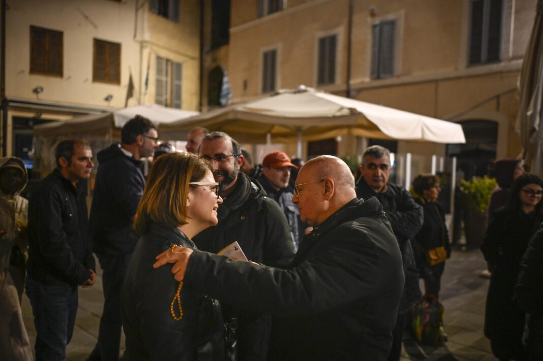 Il Cammino dietro la Croce, Pasqua 2024 (foto Alessio Vissani)