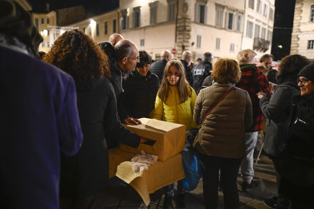Il Cammino dietro la Croce, Pasqua 2024 (foto Alessio Vissani)