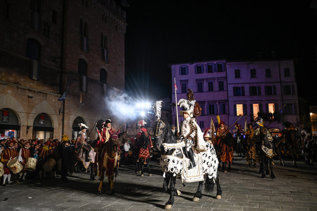 Quintana, corteo storico settembre 2024 (foto Alessio Vissani)