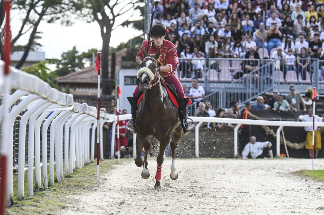 Adalberto Rauco con il Croce Bianca (foto Vissani)