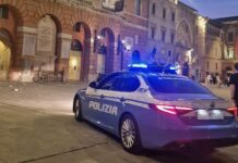Ruba un’auto da una comunità terapeutica di Spoleto, la polizia lo rintraccia a Foligno