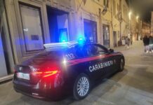 Foligno, sorpreso da un carabiniere fuori servizio a spacciare: in manette 25enne