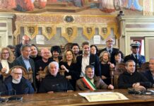 Padre Lolli è cittadino onorario di Foligno: “Il mio un servizio d’amore, fraternità e amicizia”