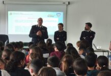 Foligno, poliziotti in cattedra contro bullismo e cyberbullismo