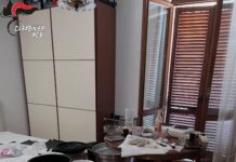 Foligno, scoperta raffineria di cocaina in una villa: tre arresti