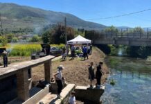 I volontari di Retake Trevi tornano in azione e ripuliscono il fiume Clitunno