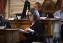 Nidi comunali, la mozione presentata dall’opposizione approda in consiglio