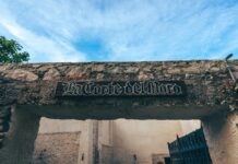 Il Pugilli inaugura “La Corte del Moro. Il priore: “L’area torna al popolo del rione”